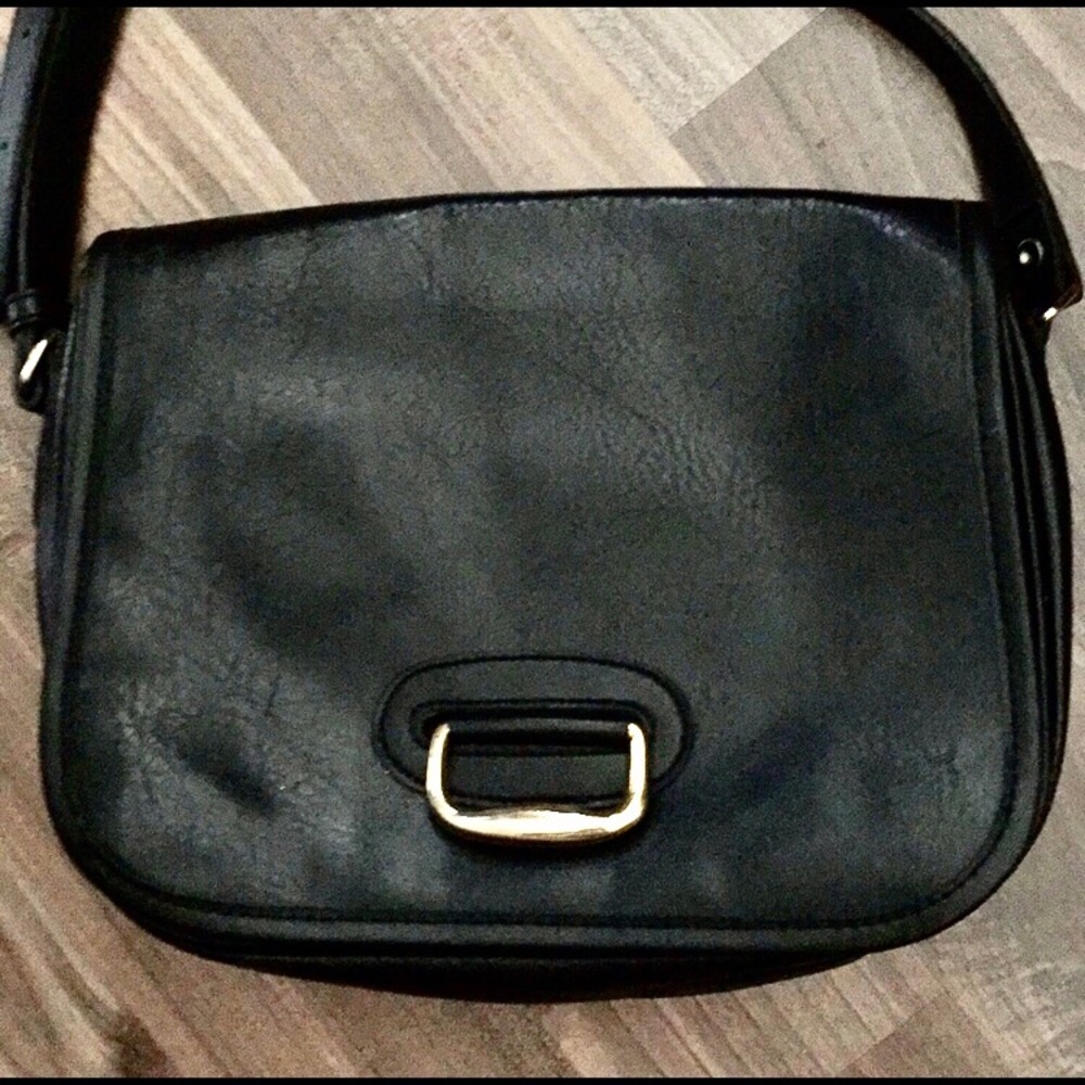 Nas Bag. Black leather cross body or shoulder bag